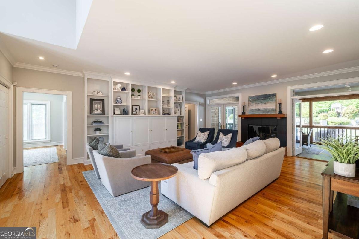 385 Woodward Way Athens - Photo 6