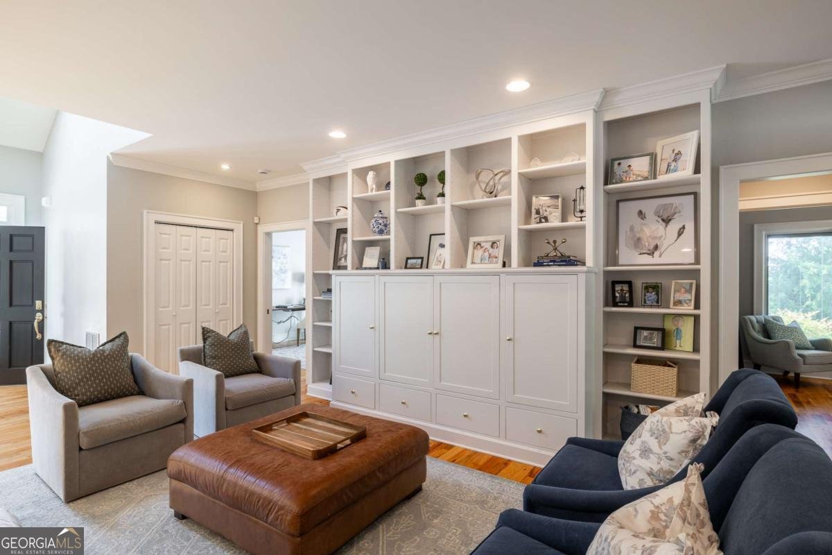 385 Woodward Way Athens - Photo 9