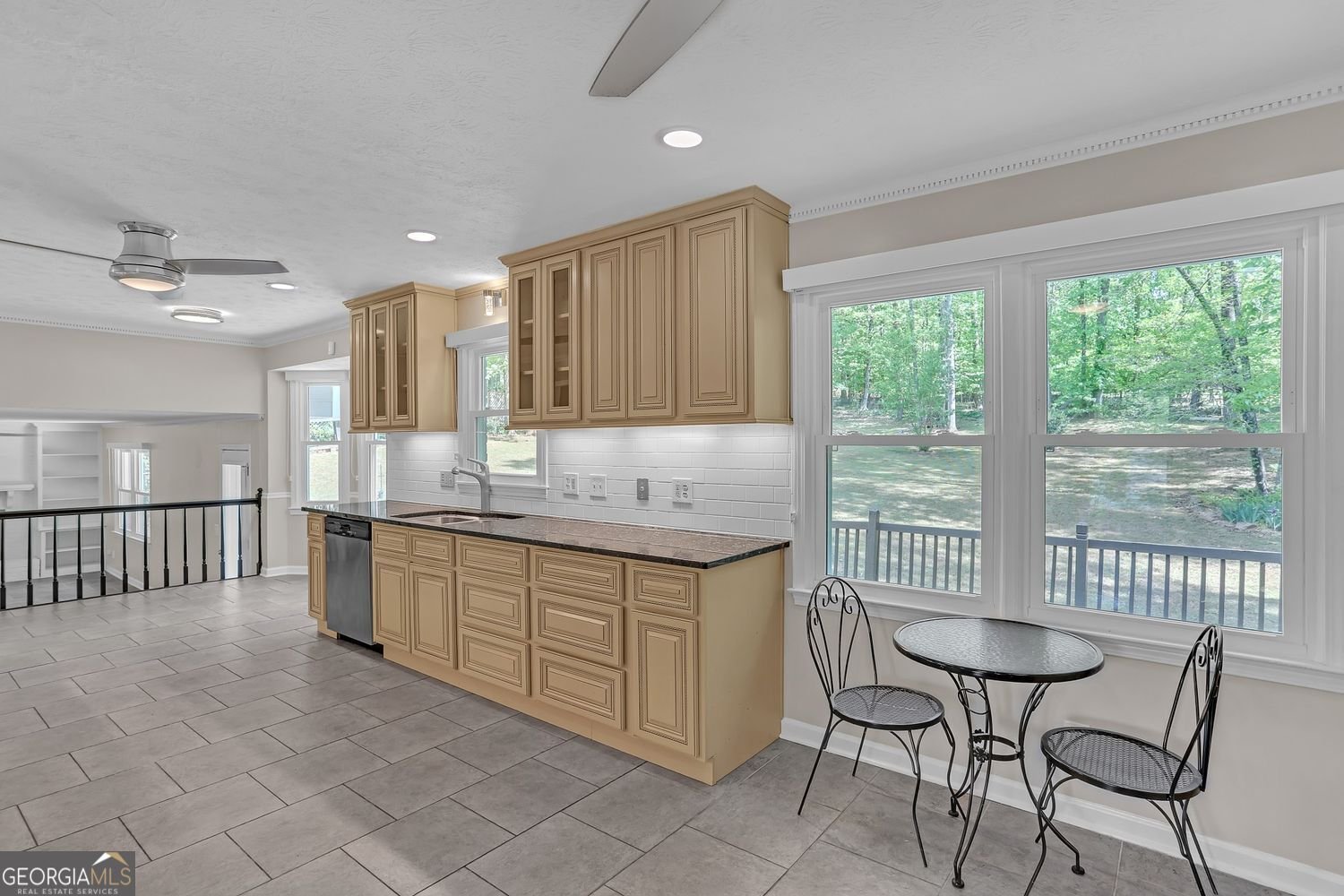 5298 Shore Drive Conyers - Photo 9