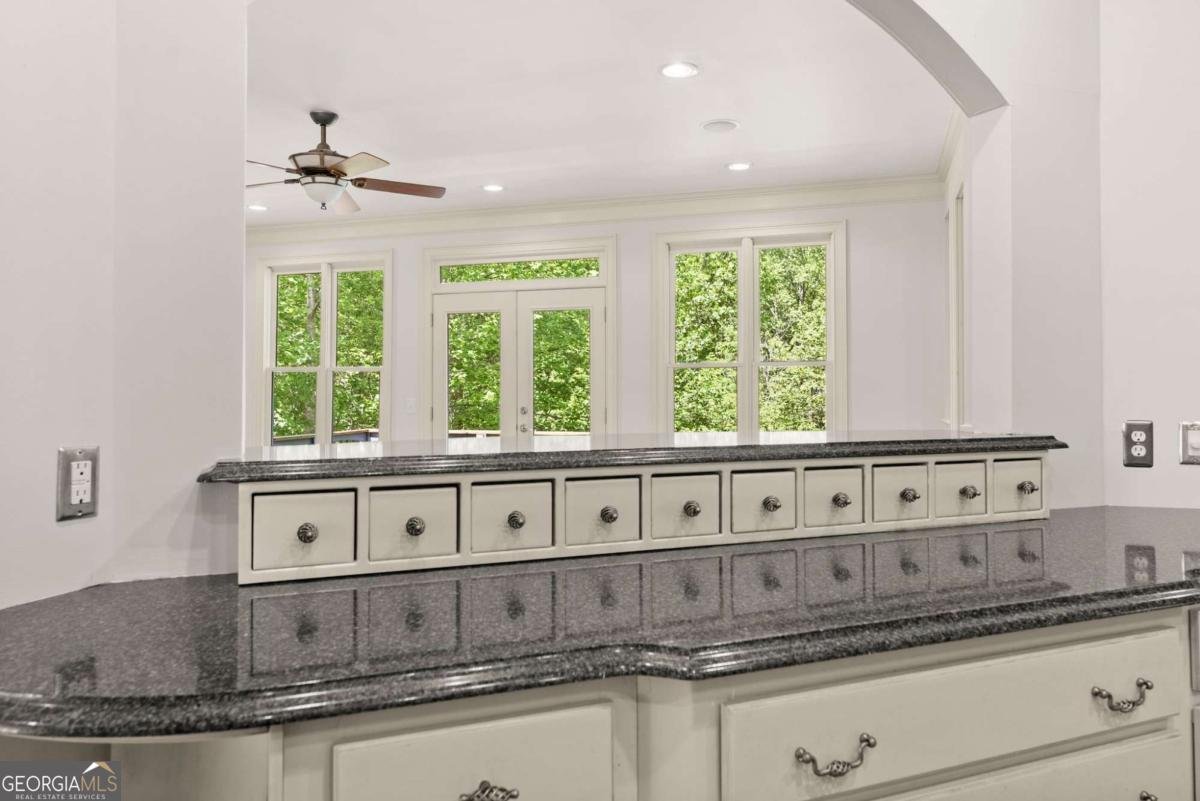 1930 Marina Way Buford - Photo 18