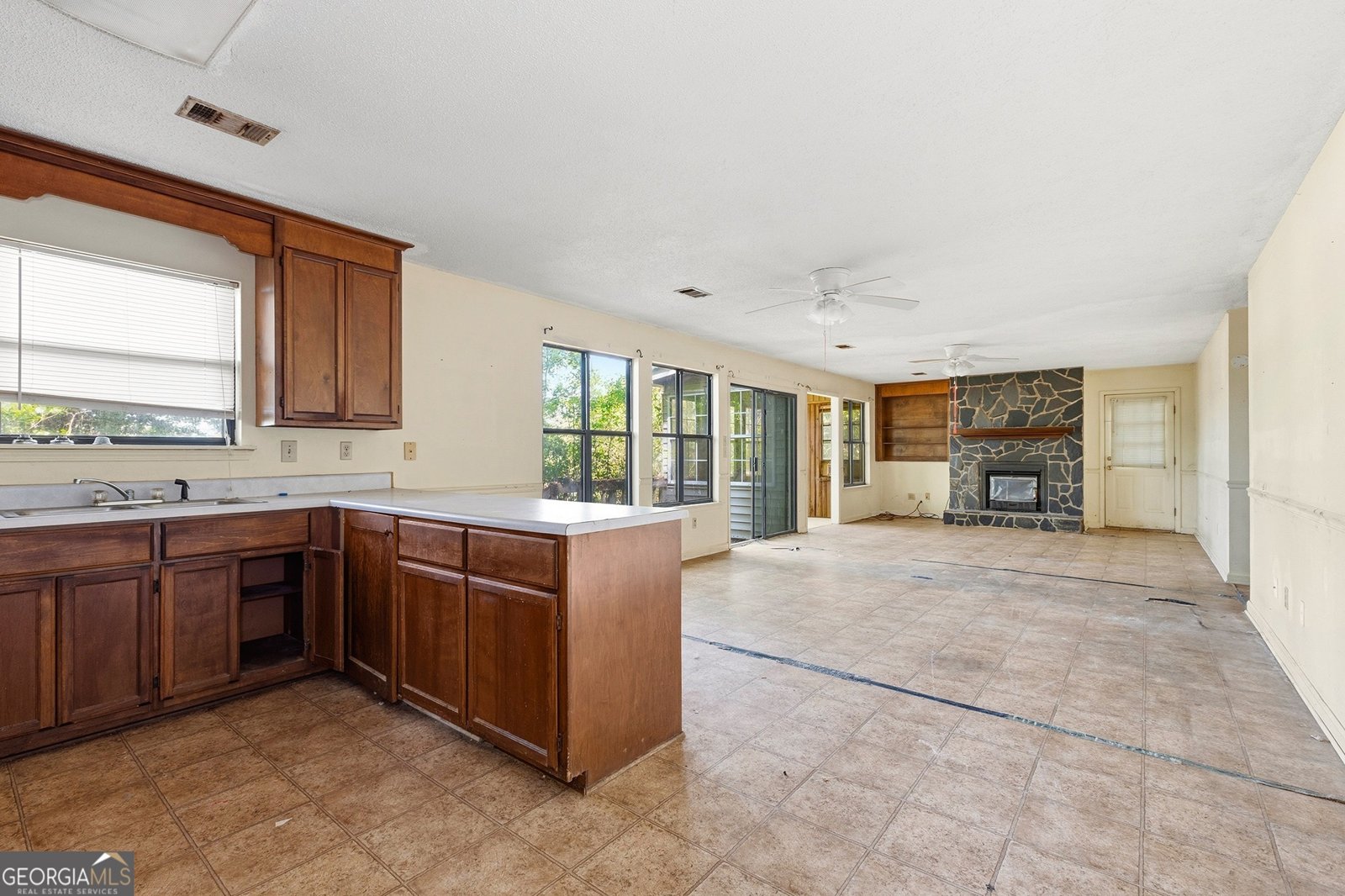 342 Lake Drive Perry - Photo 9