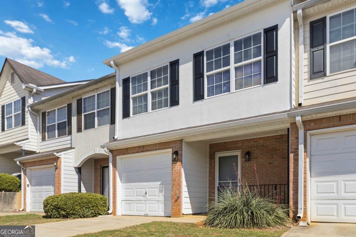 702 Georgetown Lane Jonesboro - Photo 1