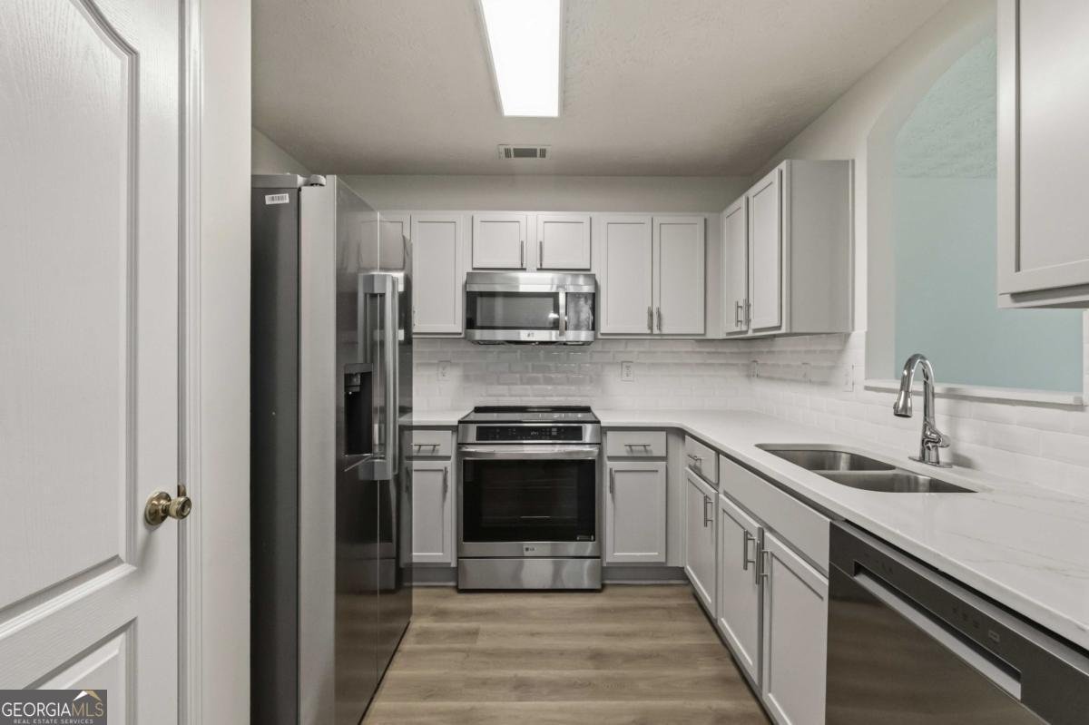 702 Georgetown Lane Jonesboro - Photo 12