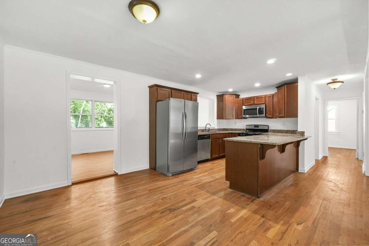 2054 Cogar Drive Decatur - Photo 6