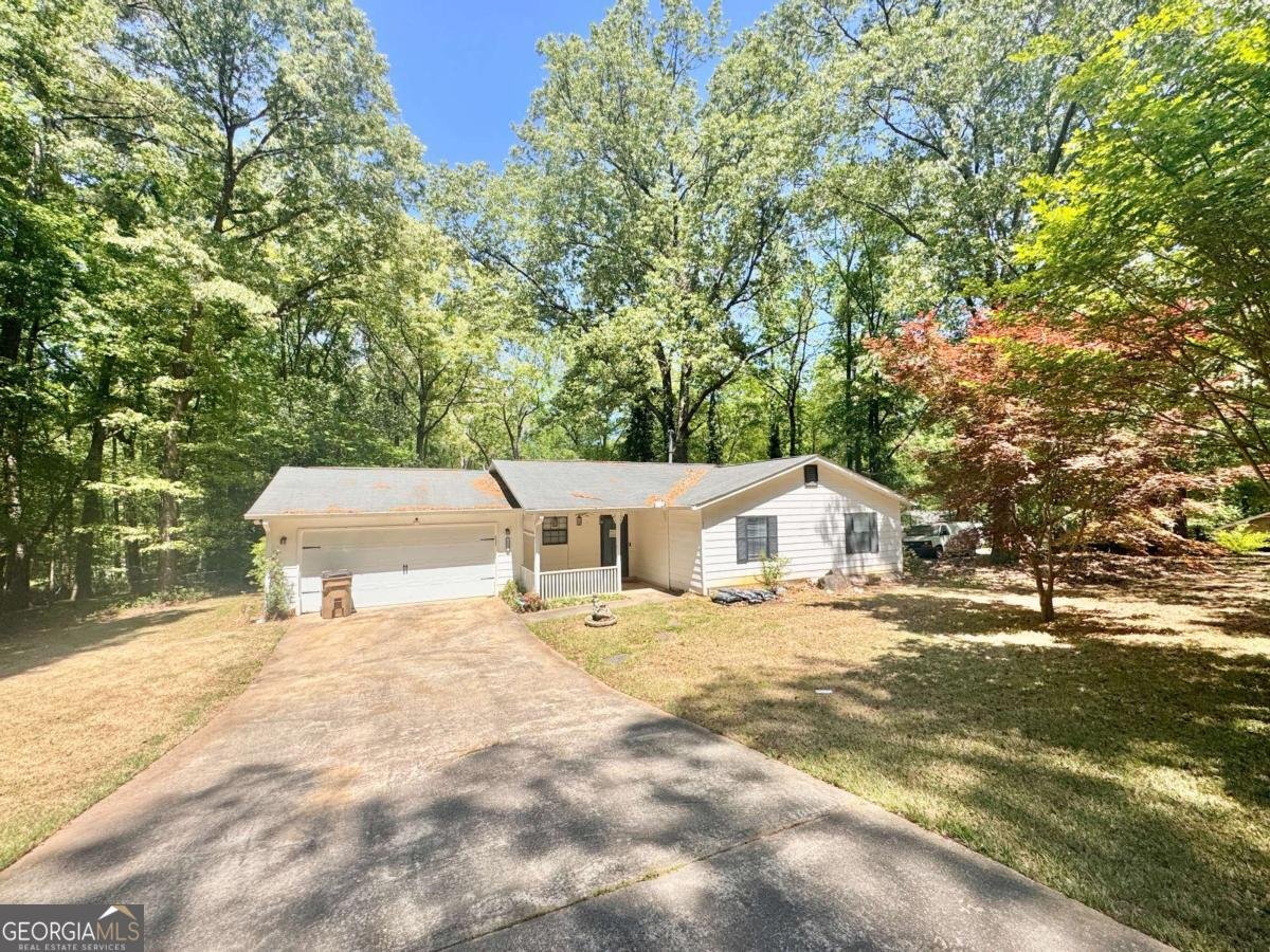 159 Longview Road Stockbridge - Photo 1