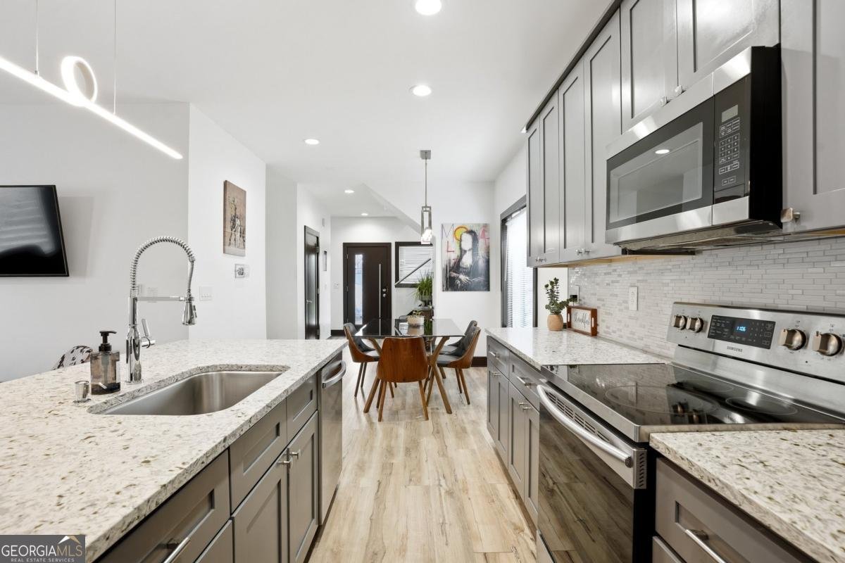 1076 Center Street Atlanta - Photo 7