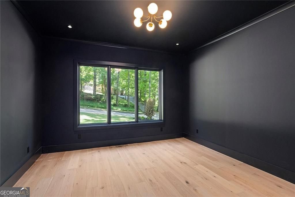 490 Timber Valley Road Atlanta - Photo 12