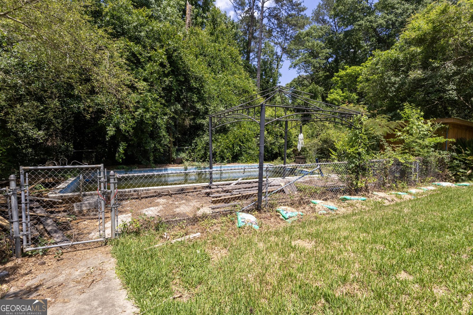 408 Skyway Drive Warner Robins - Photo 37