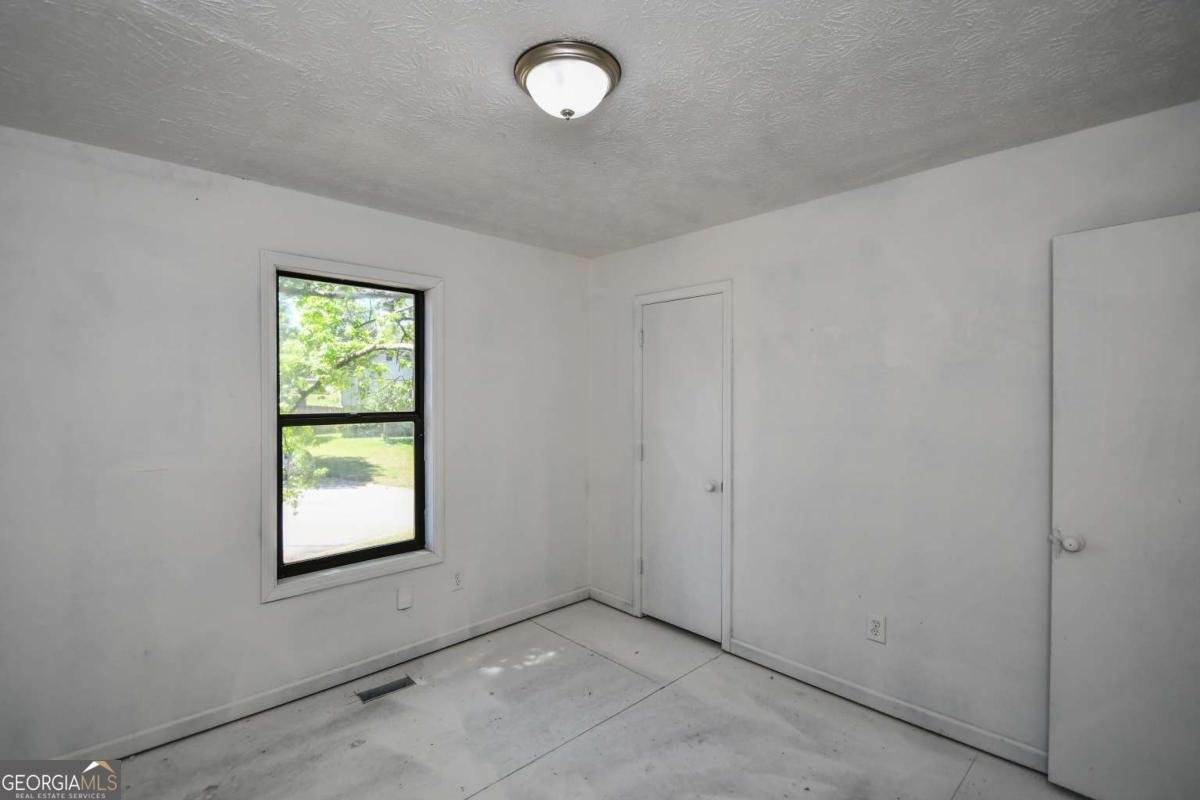 6311 Stoney Court Austell - Photo 8