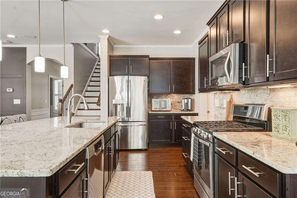 3330 Camelot Way Cumming - Photo 11