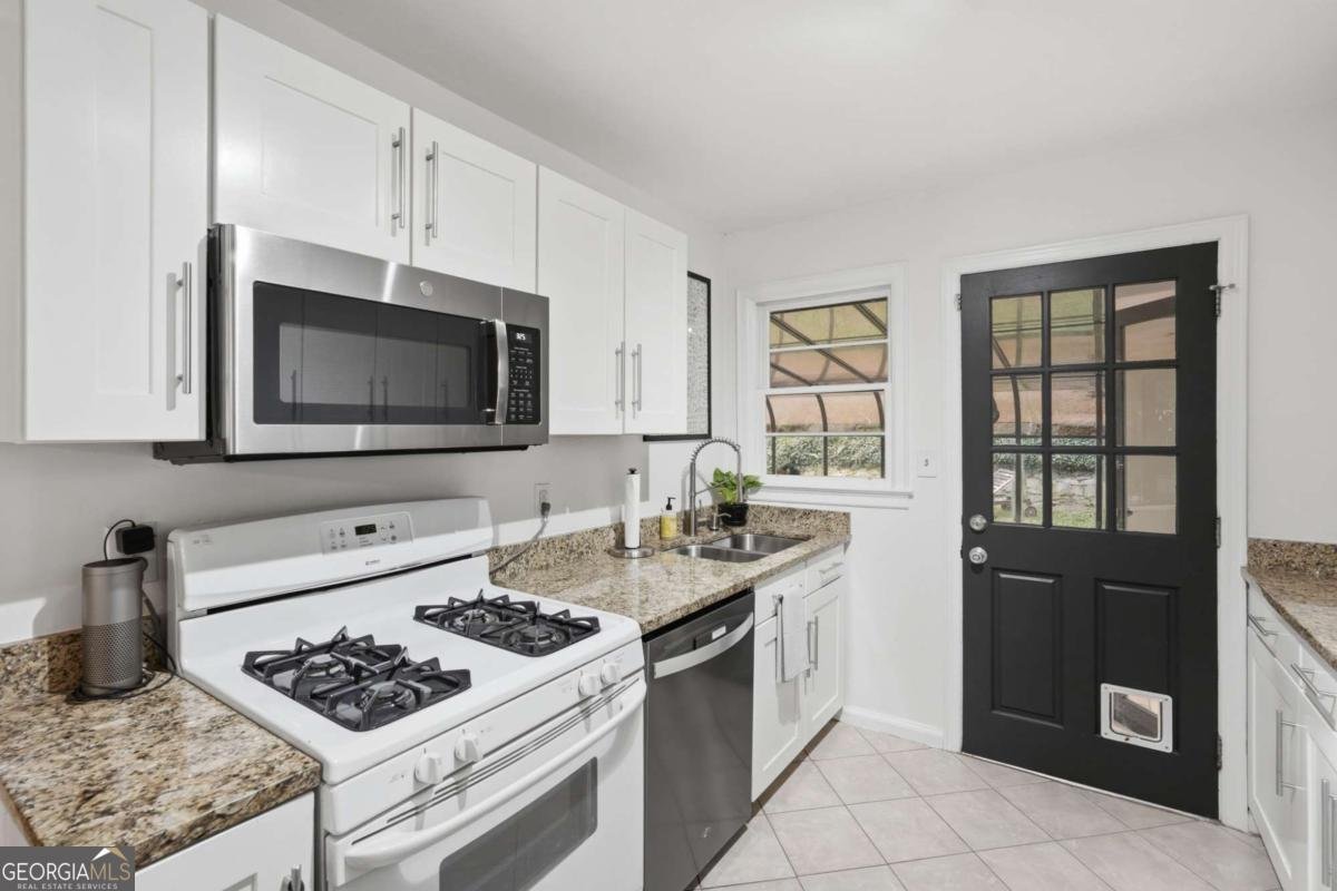 898 Scott Circle Decatur - Photo 14