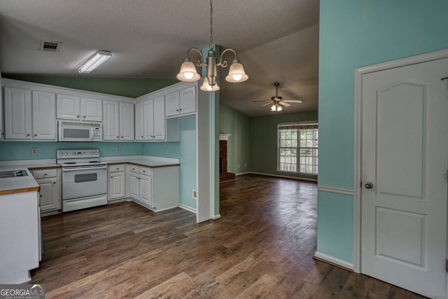 1916 Brenda Street Statham - Photo 7