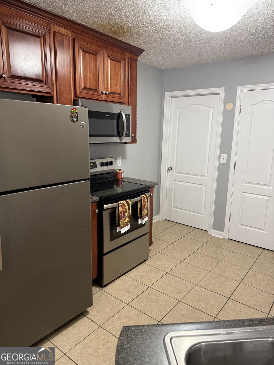 338 Hidden Creek Circle Warner Robins - Photo 9