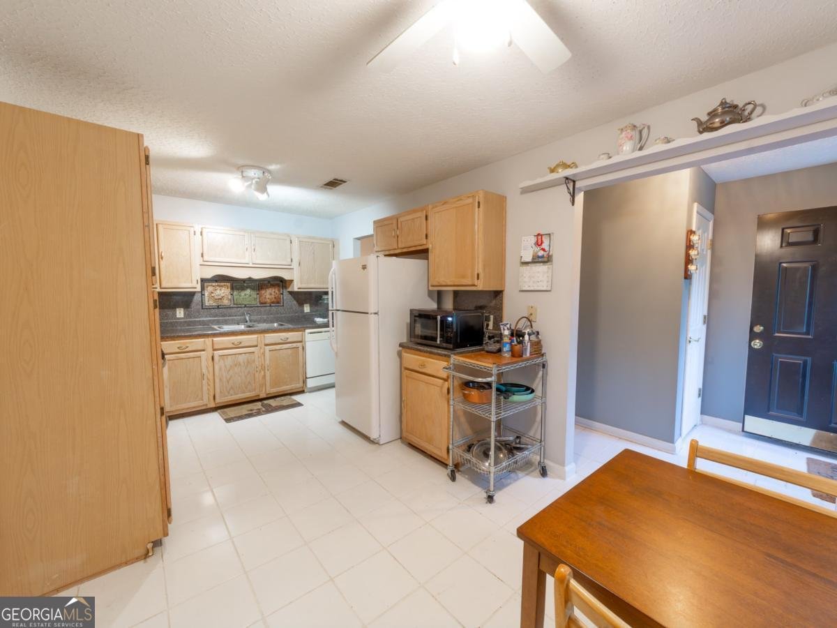 479 Bradshaw Lane Canton - Photo 8