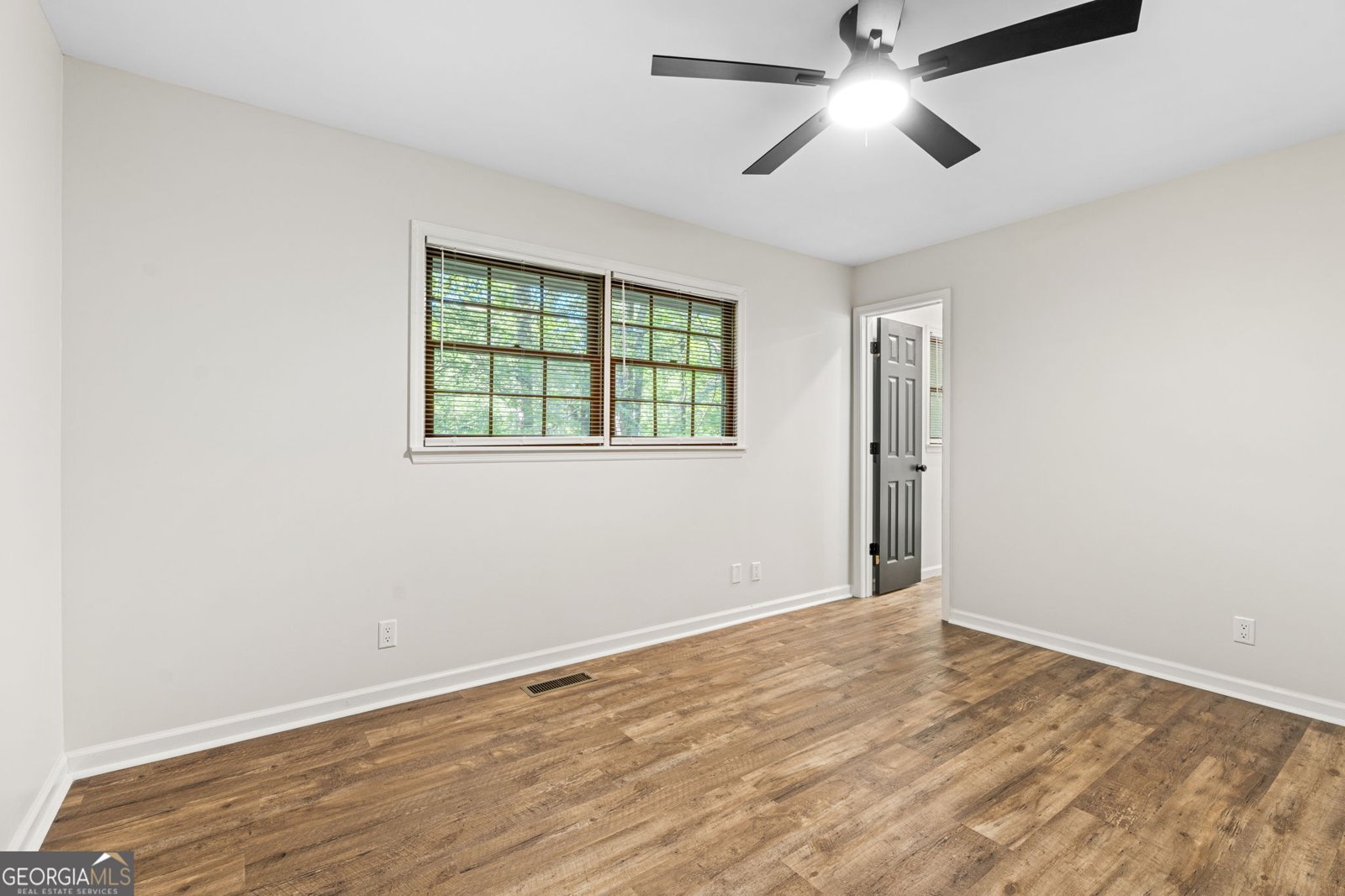 213 Dogwood Glen Dr Centerville - Photo 22