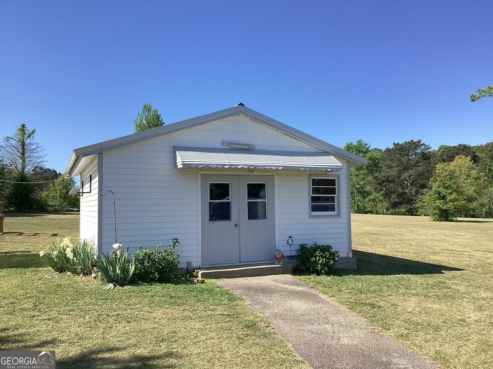 935 Cannafax Road Barnesville - Photo 8