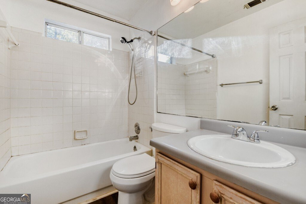 2032 Briar Trail Court Atlanta - Photo 14