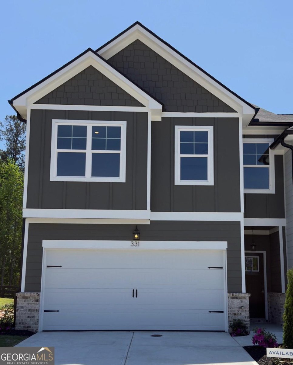 331 Yukon Drive Conyers - Photo 1