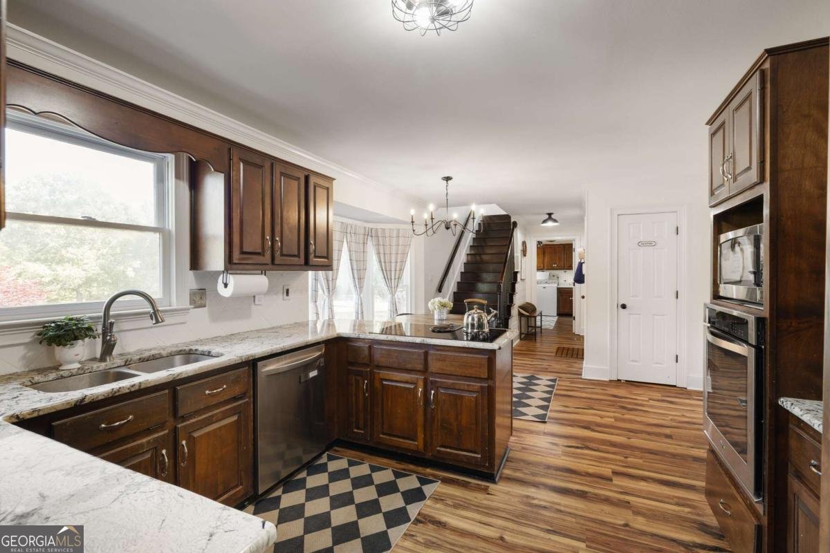 136 Hidden Lake Drive Hull - Photo 16