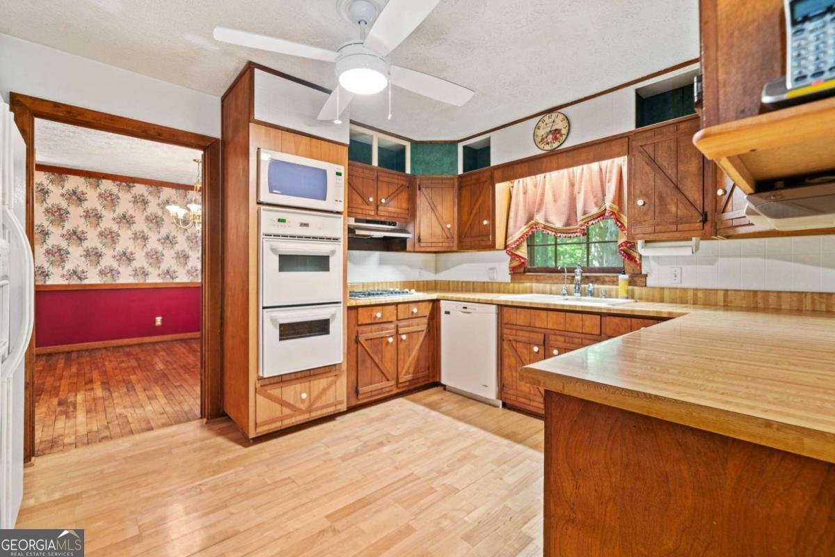 1996 Thomas Road Canton - Photo 11