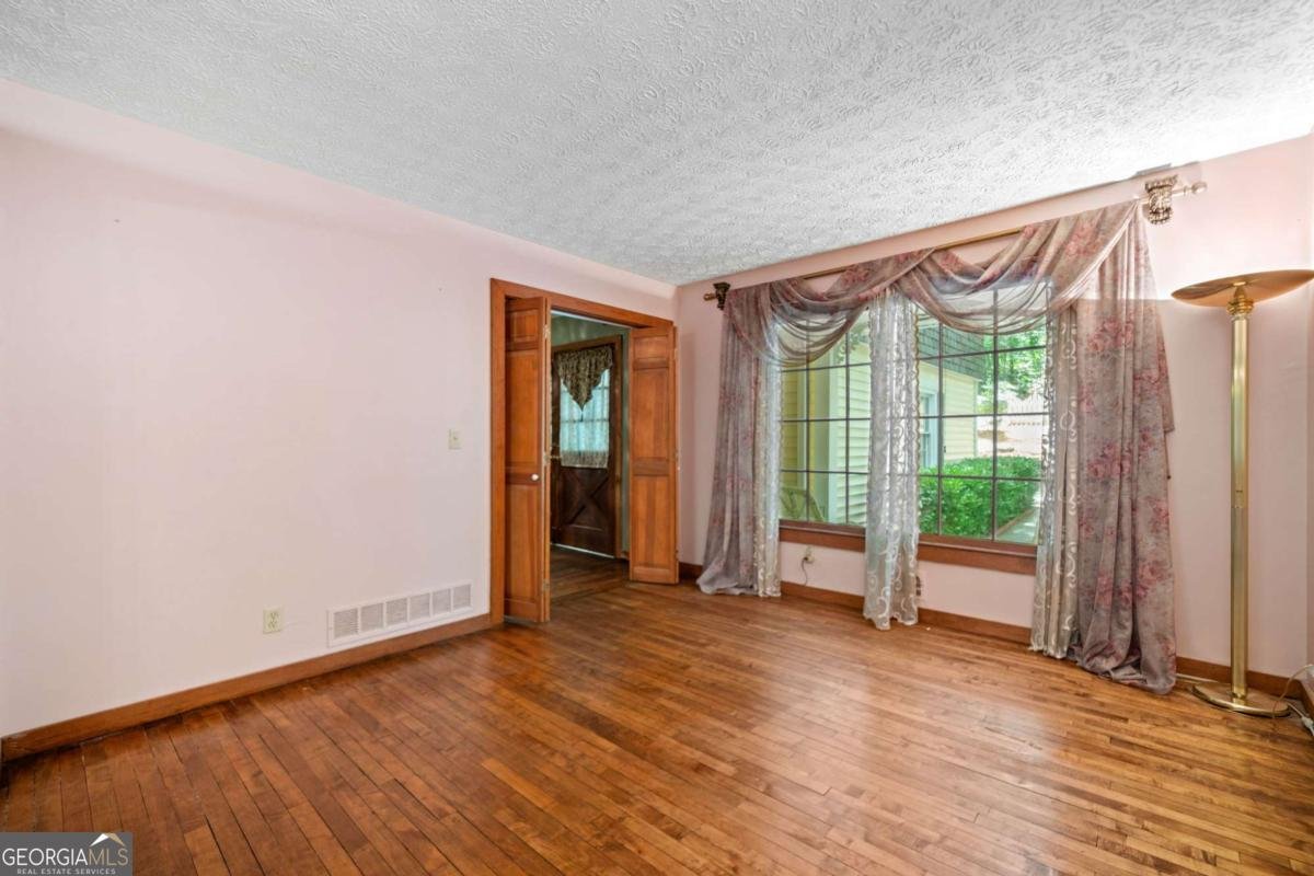 1996 Thomas Road Canton - Photo 6