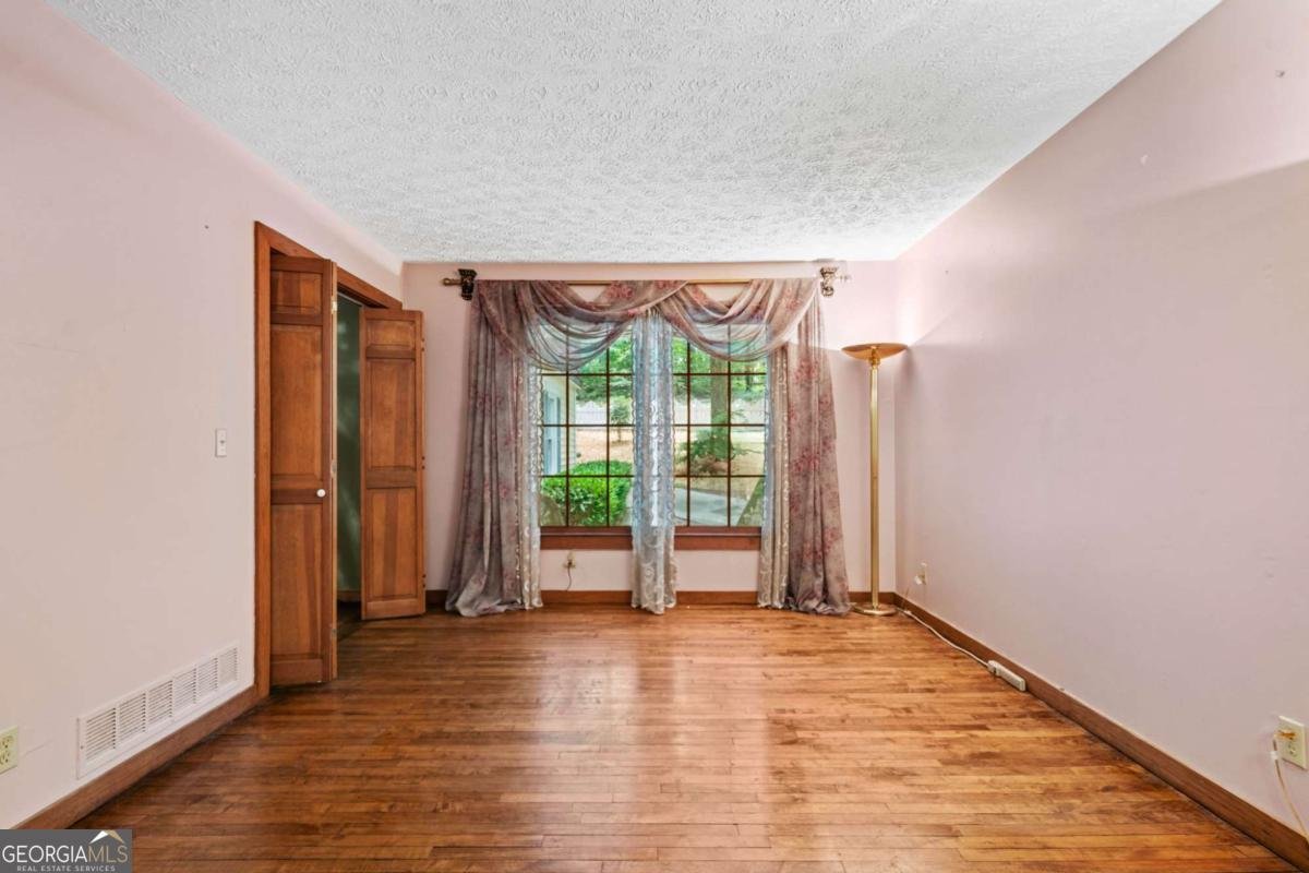 1996 Thomas Road Canton - Photo 7