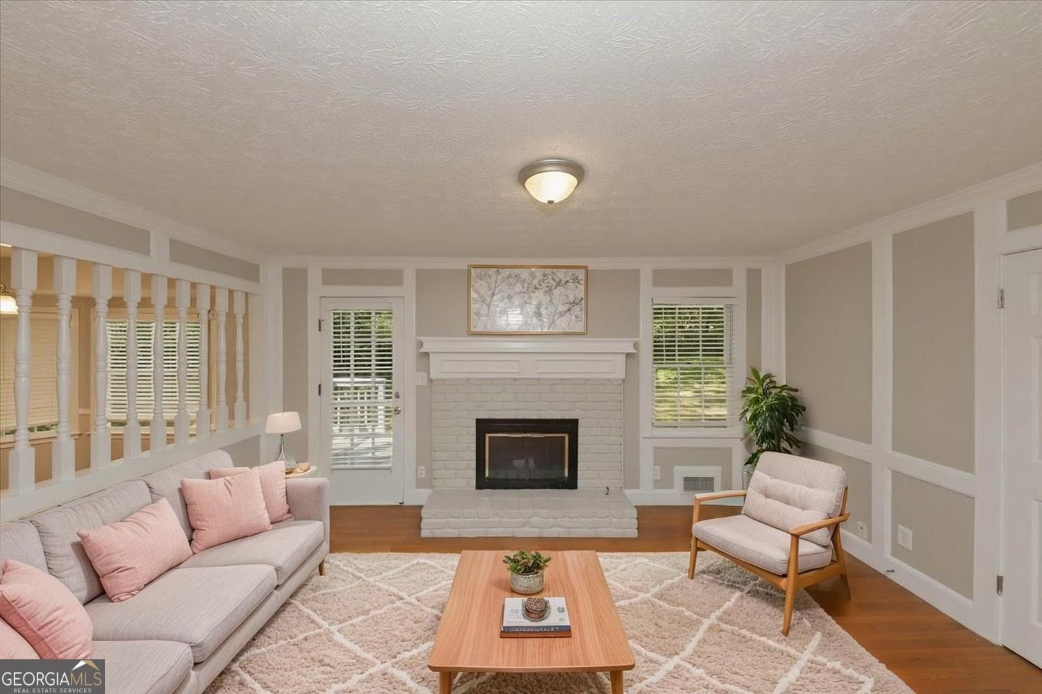 737 Mountainbrooke Circle Stone Mountain - Photo 11