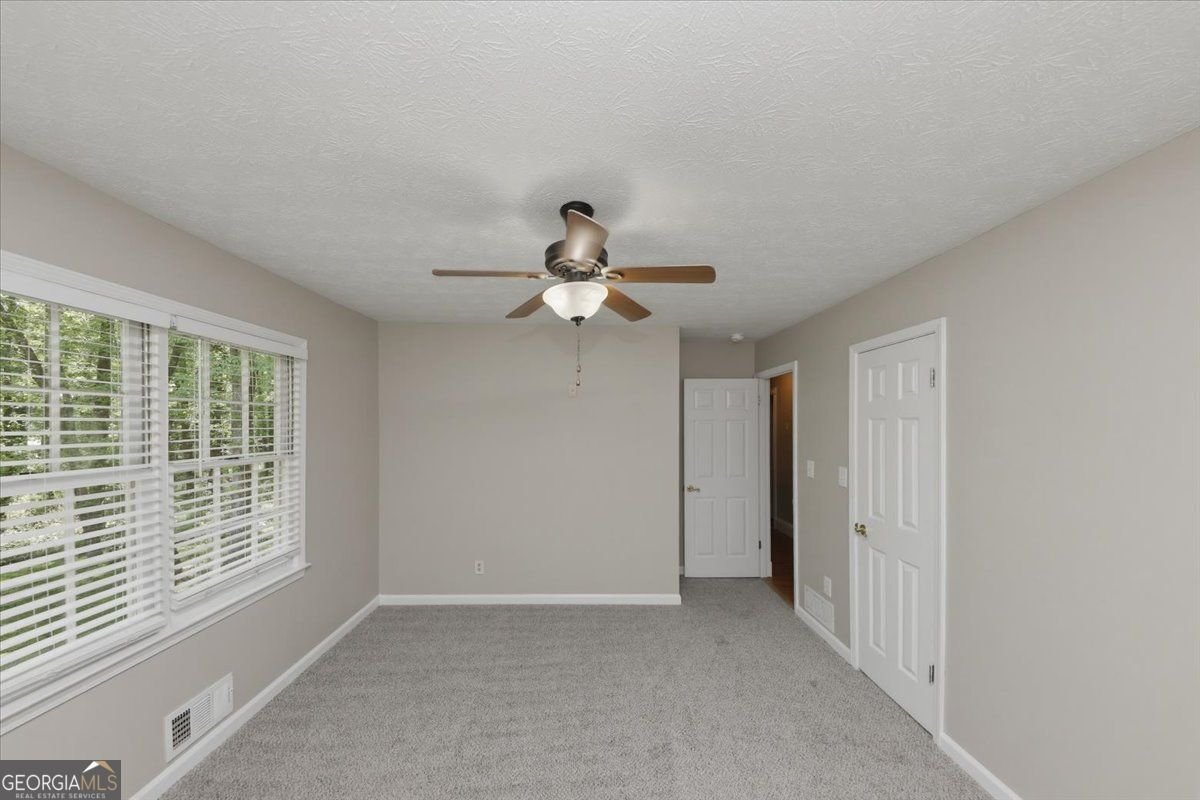 737 Mountainbrooke Circle Stone Mountain - Photo 25
