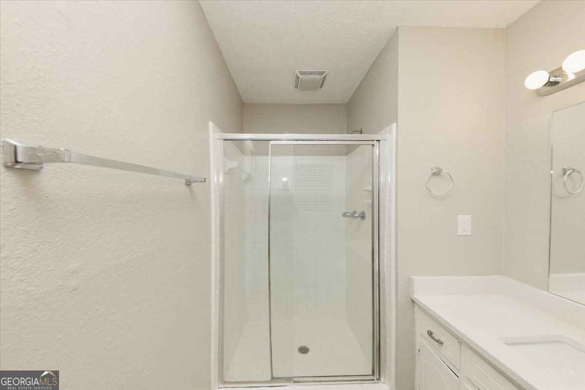 737 Mountainbrooke Circle Stone Mountain - Photo 32