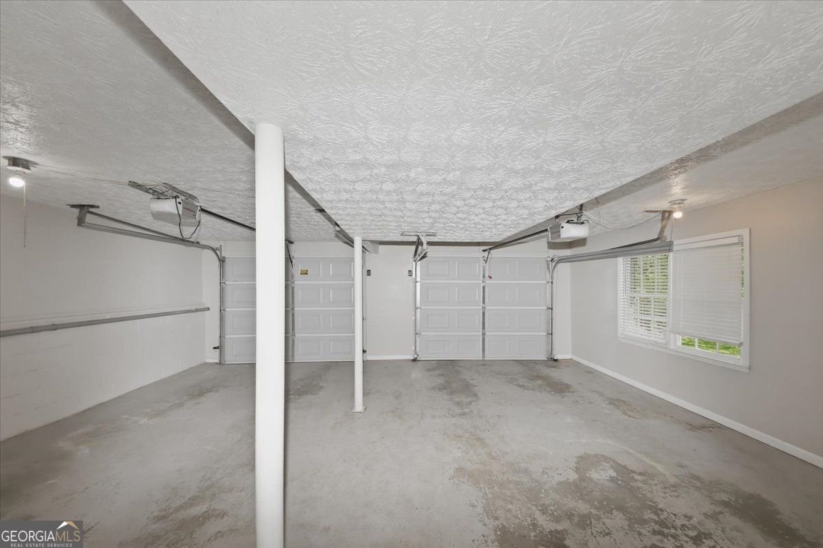 737 Mountainbrooke Circle Stone Mountain - Photo 33