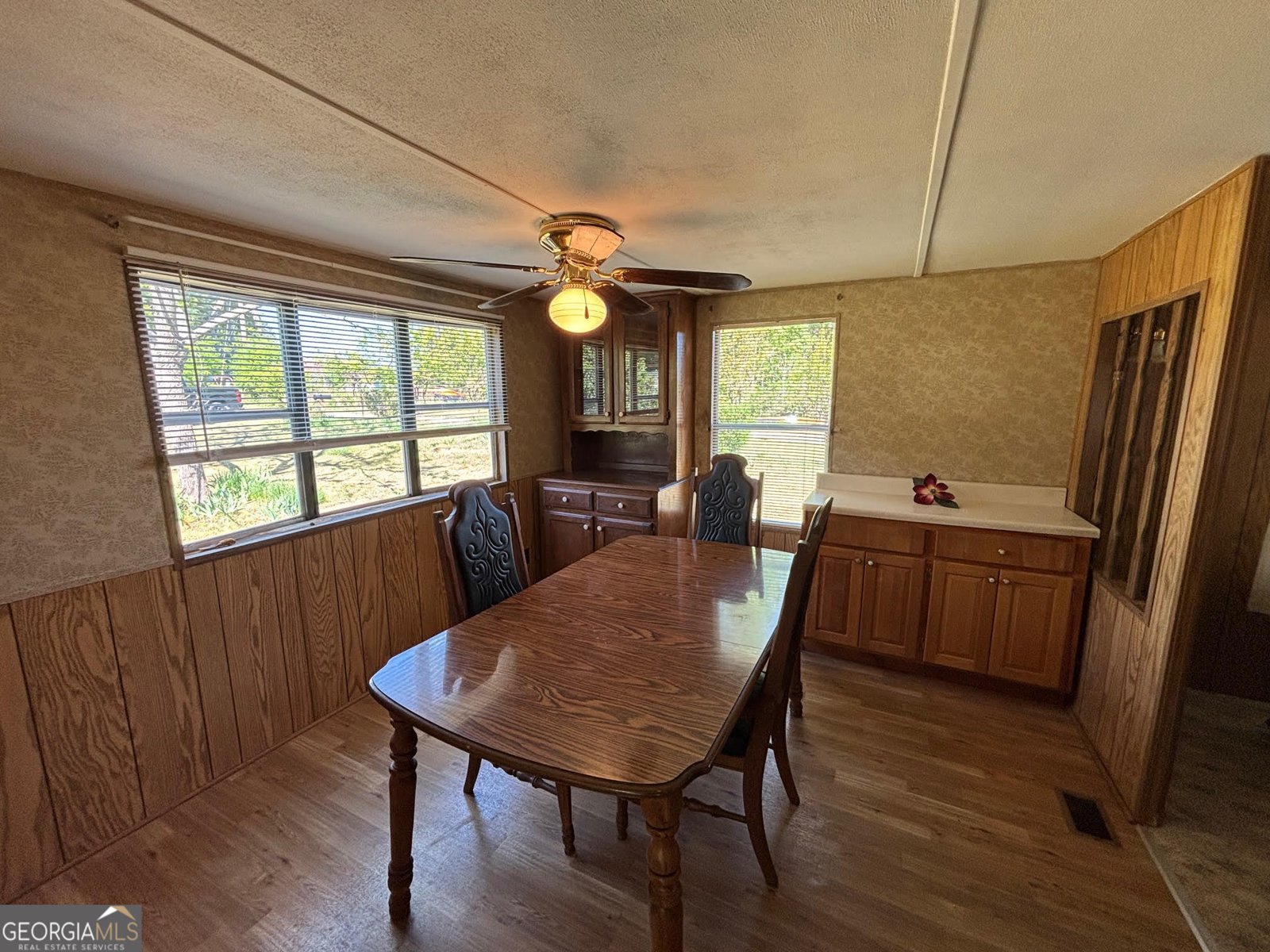 8255 Lake Hollow Drive Gainesville - Photo 9