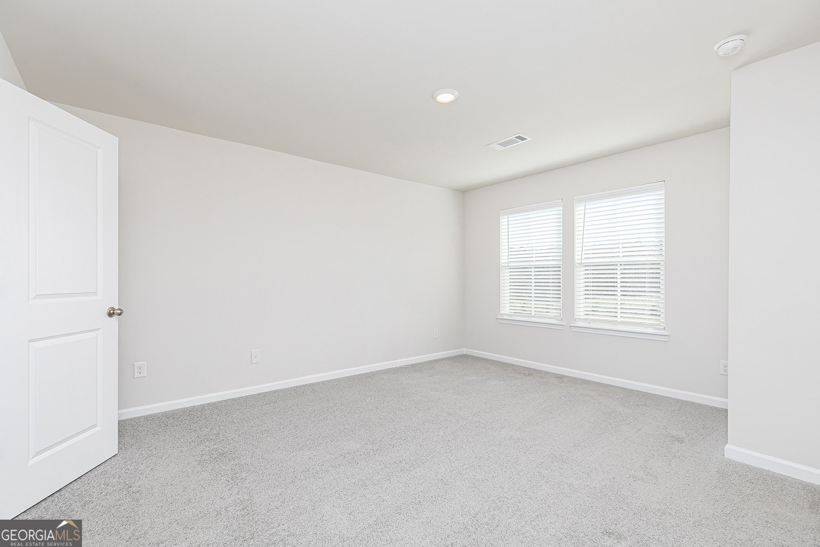 3919 Hidden River Lane Oakwood - Photo 17