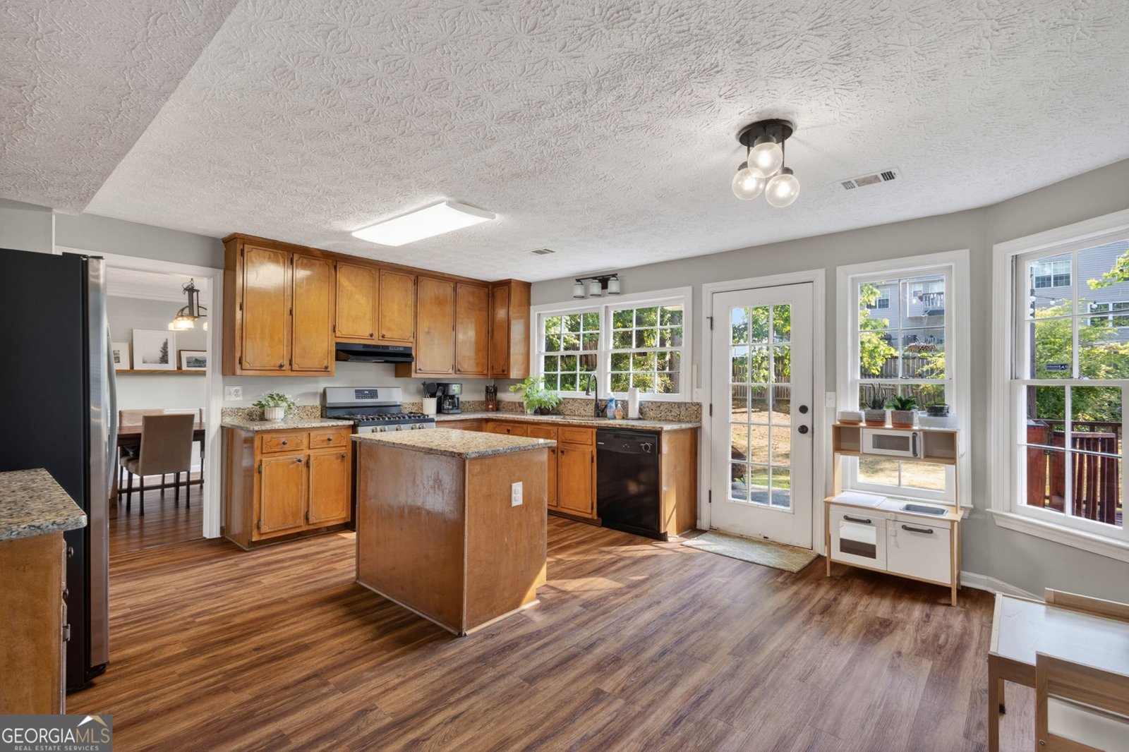 715 Hunters Creek Lane Lawrenceville - Photo 18