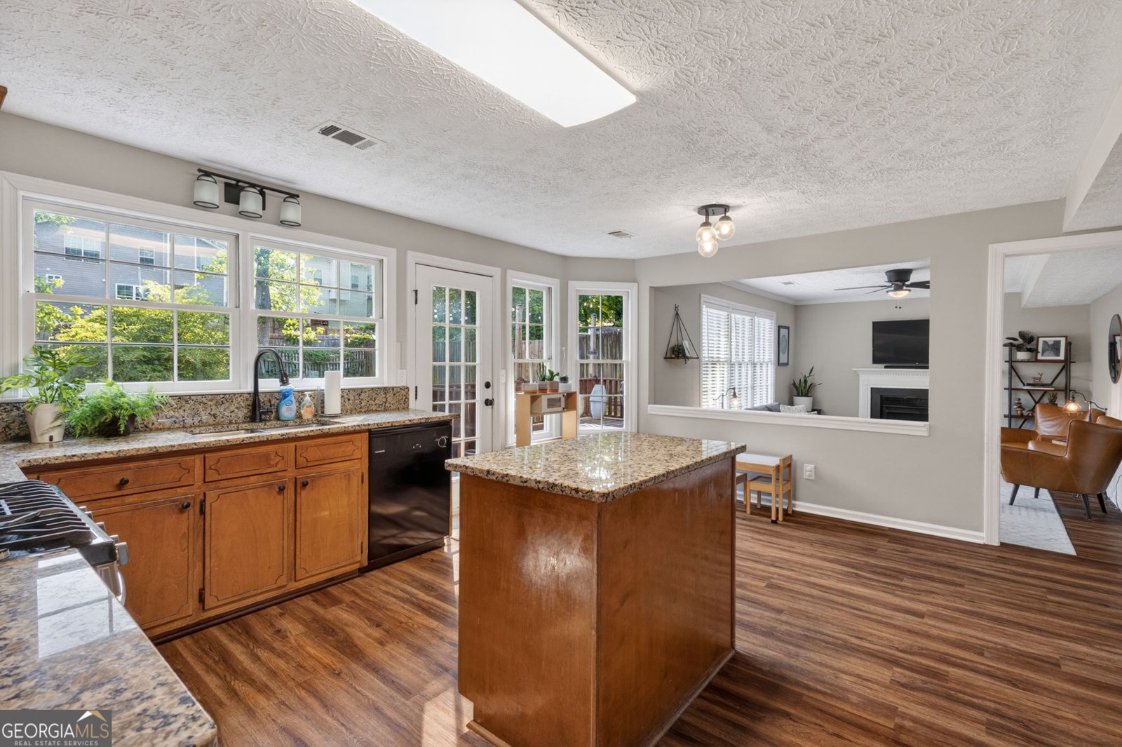 715 Hunters Creek Lane Lawrenceville - Photo 22