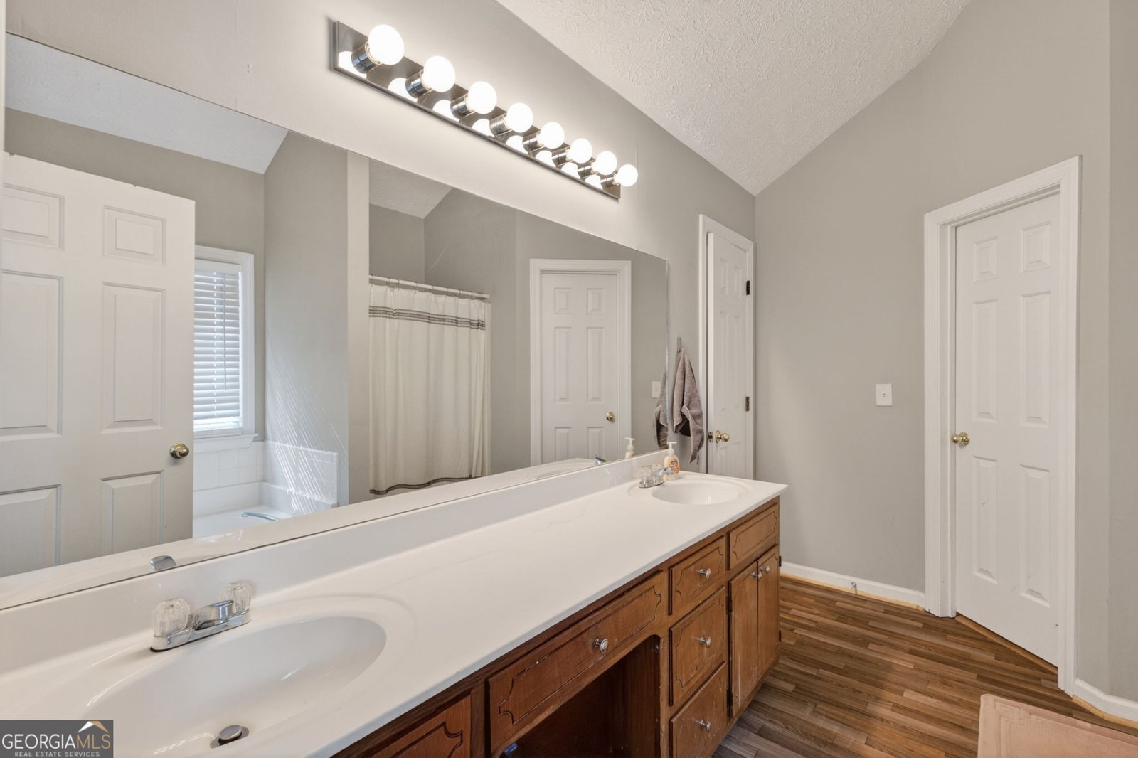 715 Hunters Creek Lane Lawrenceville - Photo 32