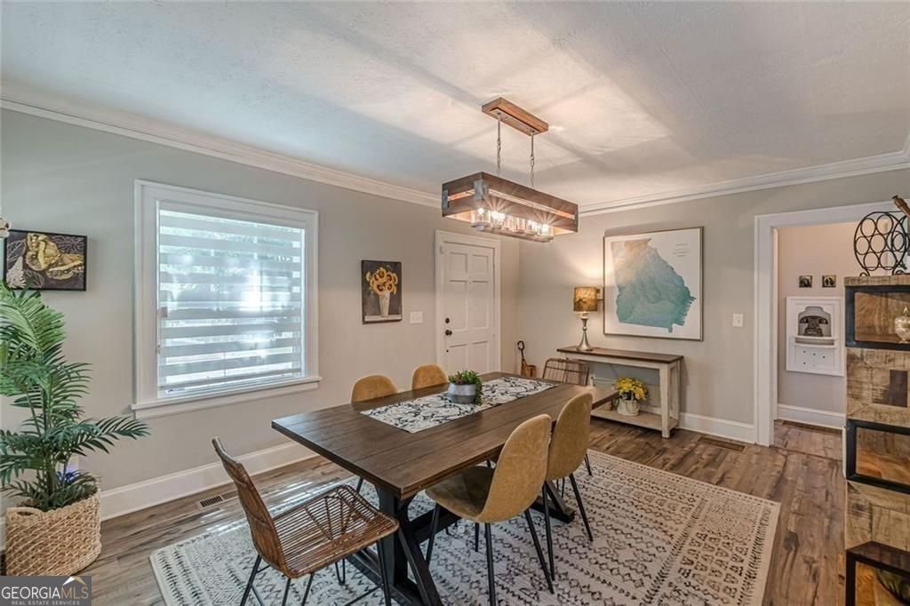 1237 Winburn Drive East Point - Photo 11