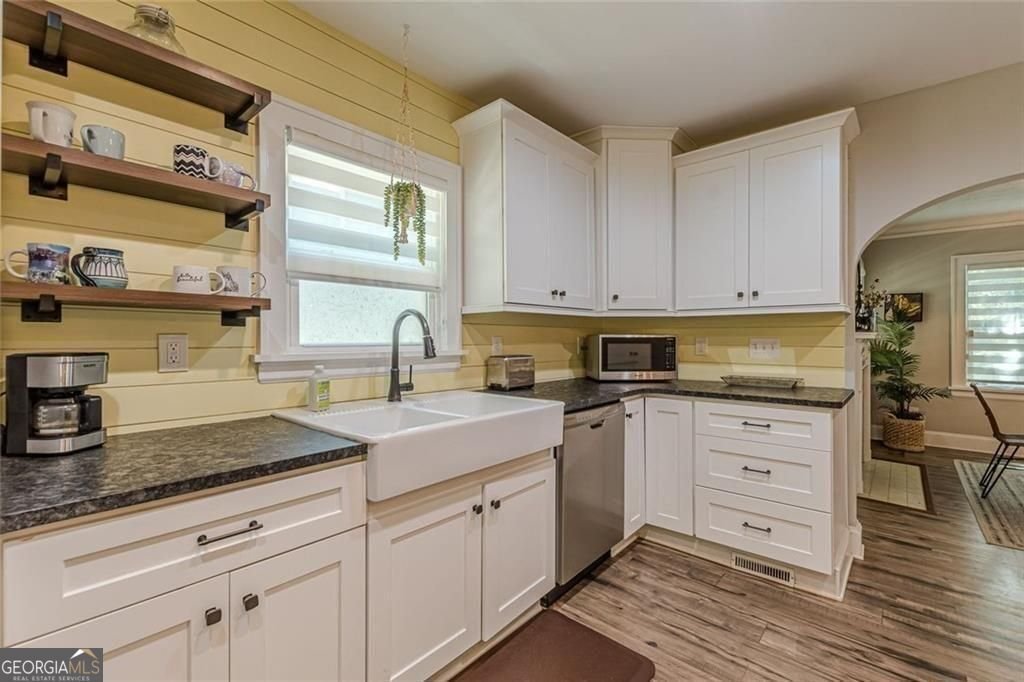 1237 Winburn Drive East Point - Photo 21