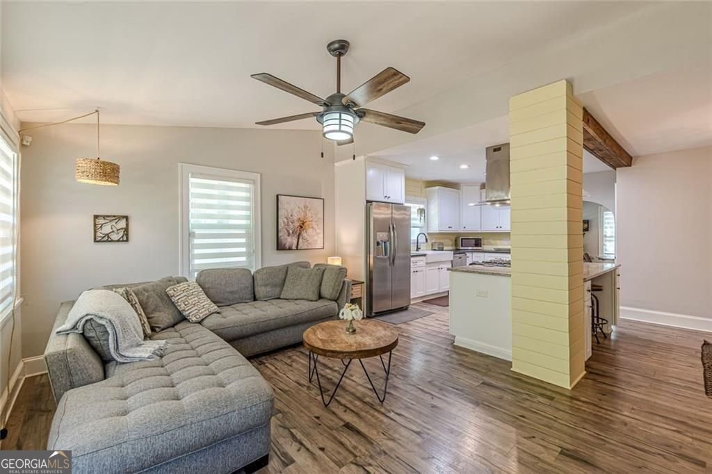 1237 Winburn Drive East Point - Photo 23