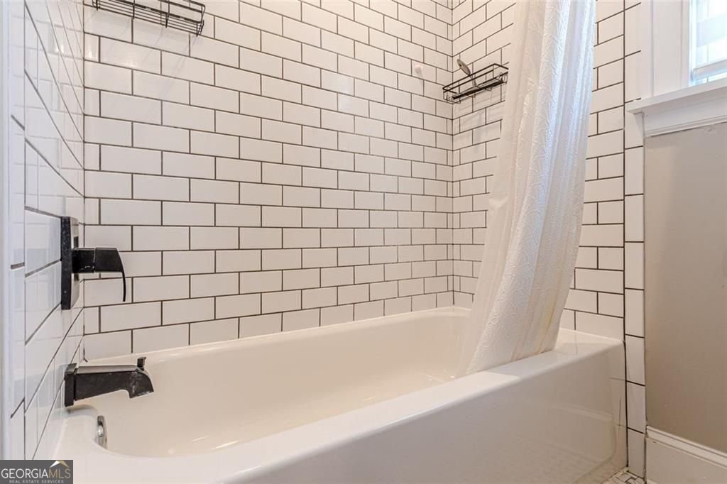 1237 Winburn Drive East Point - Photo 35