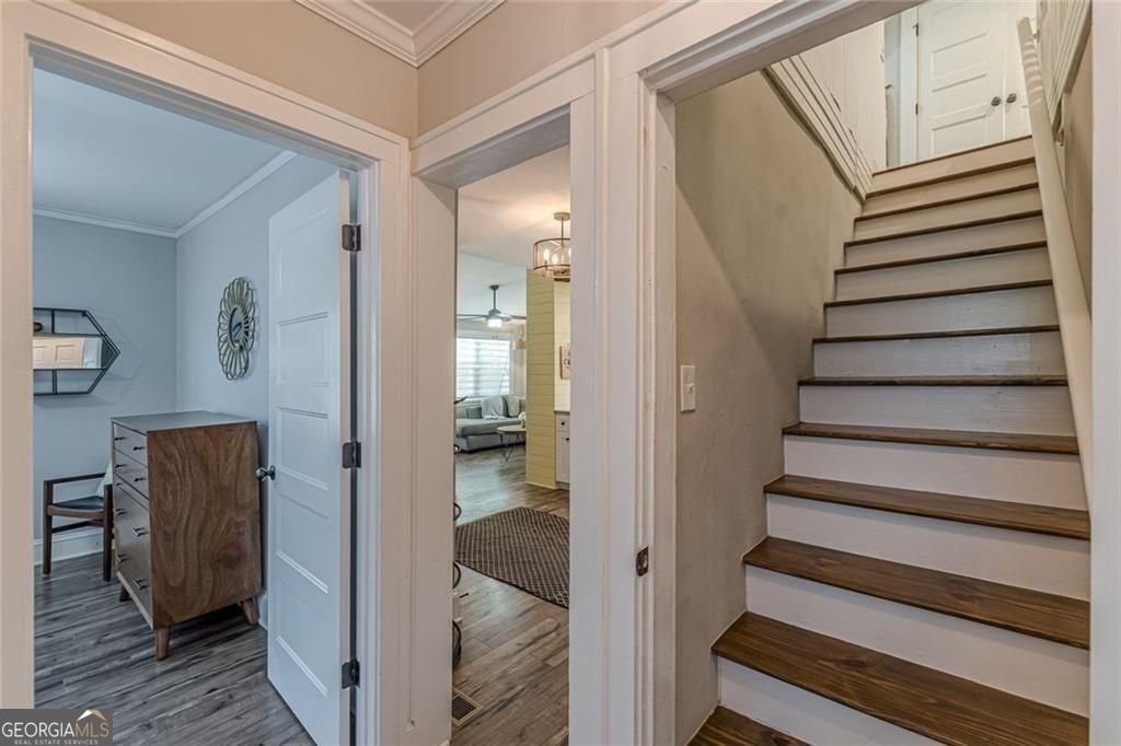 1237 Winburn Drive East Point - Photo 45