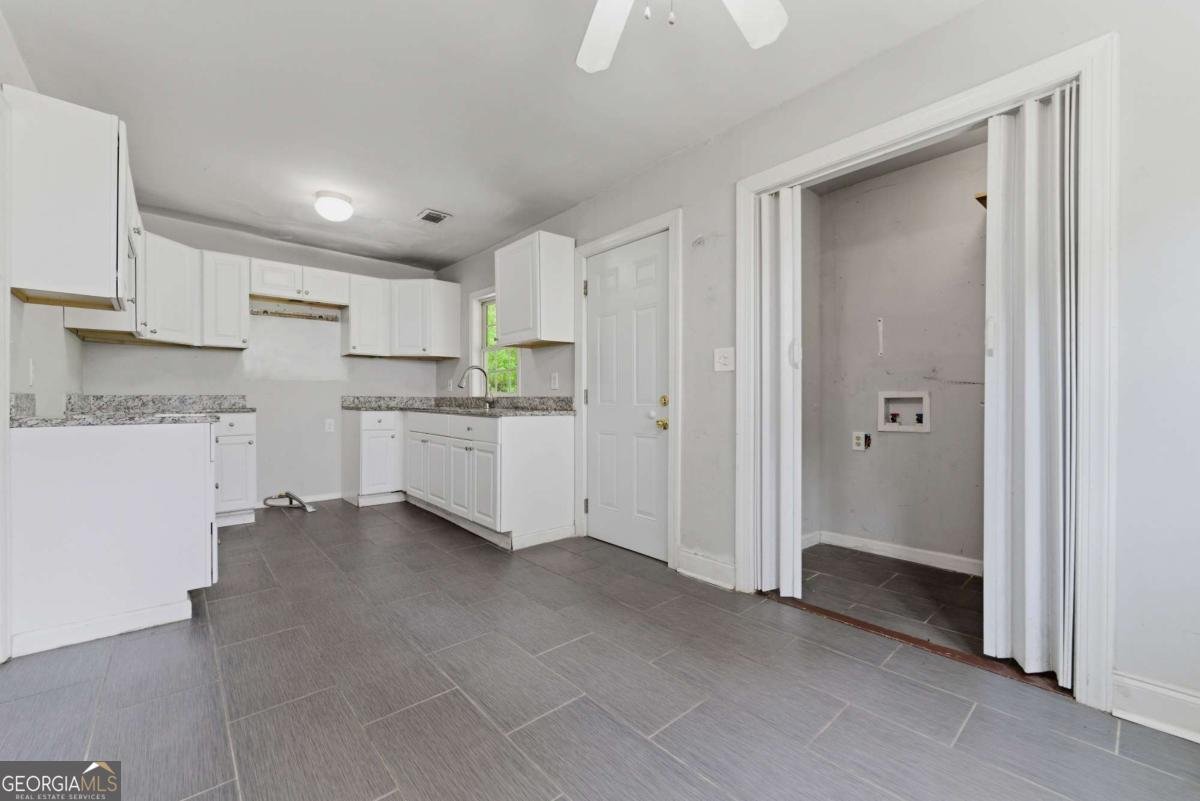 254 Pauladean Circle Marietta - Photo 7