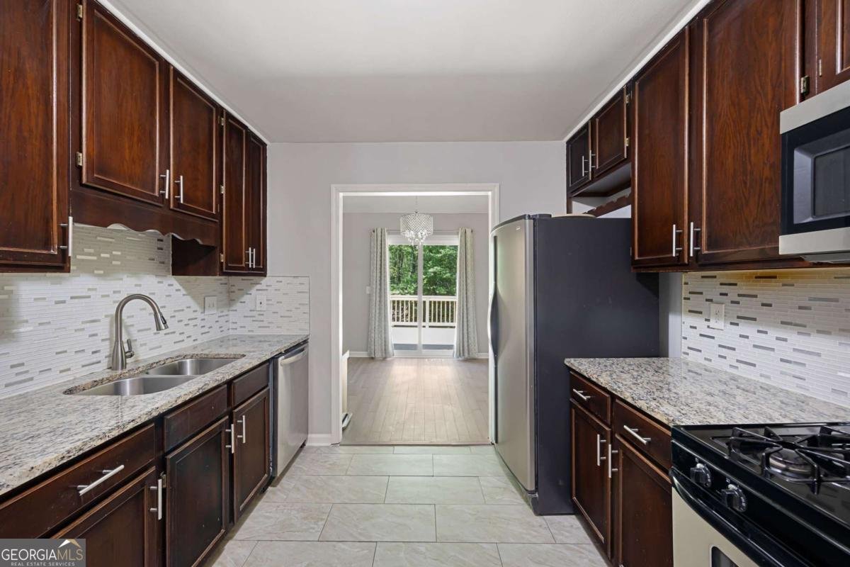 1781 Millview Drive Marietta - Photo 8