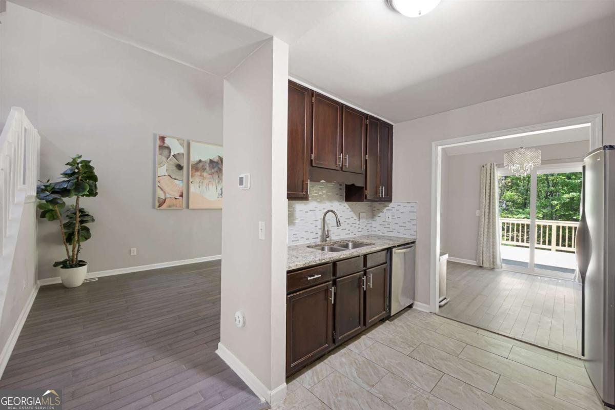 1781 Millview Drive Marietta - Photo 9