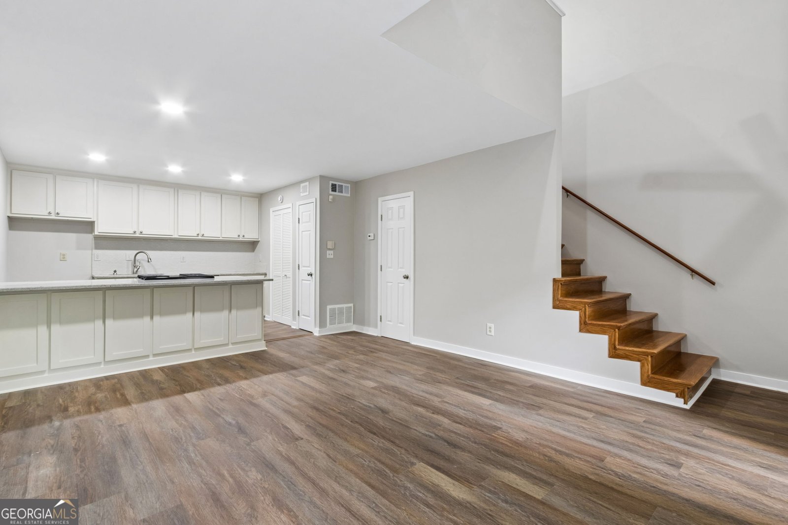 107 River Mill Circle Roswell - Photo 11