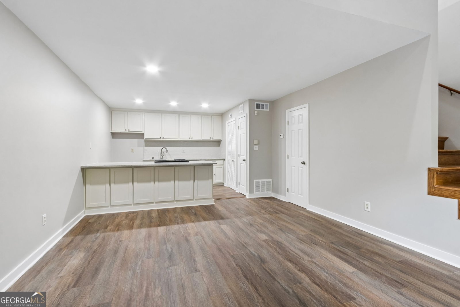 107 River Mill Circle Roswell - Photo 12
