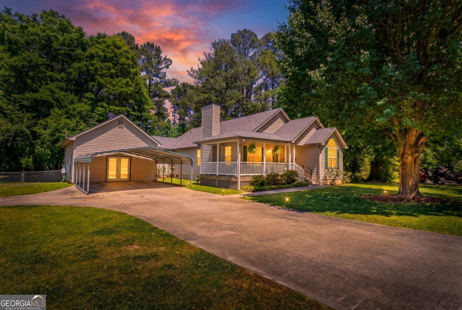 304 Annie Lane Locust Grove - Photo 1