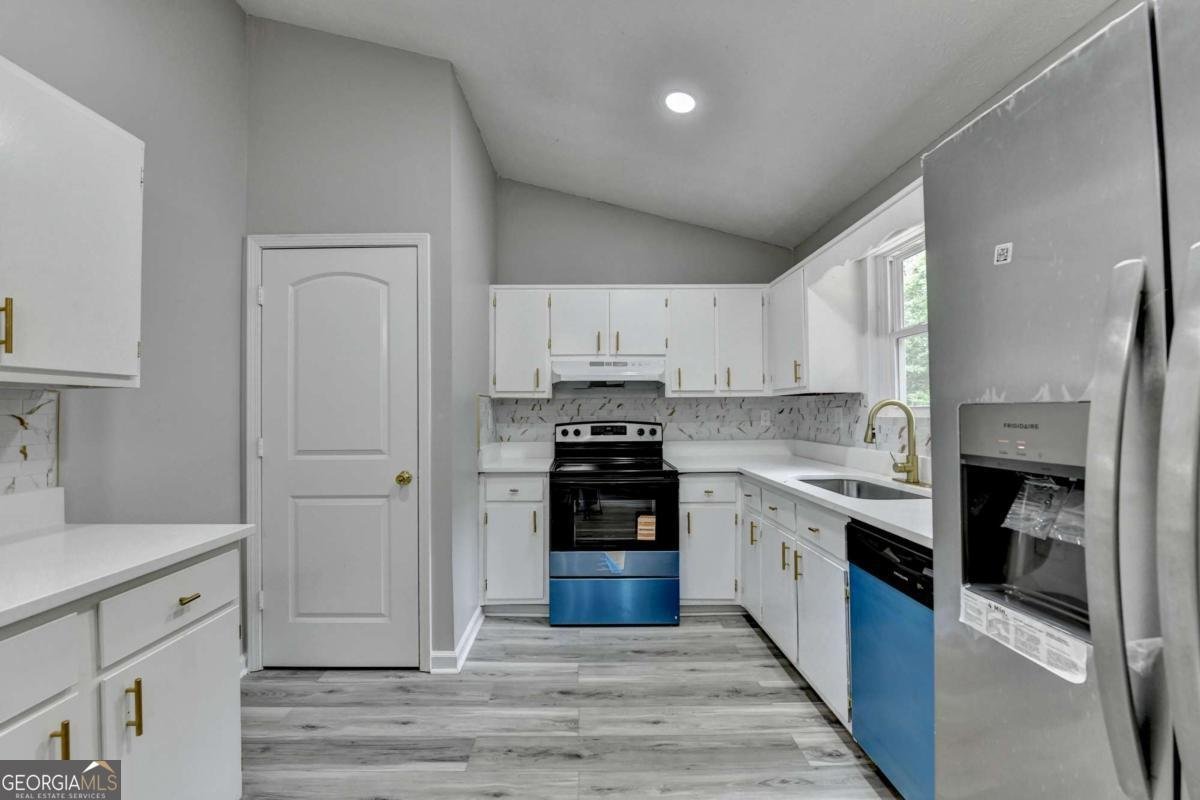 1018 Wayne Drive Snellville - Photo 13