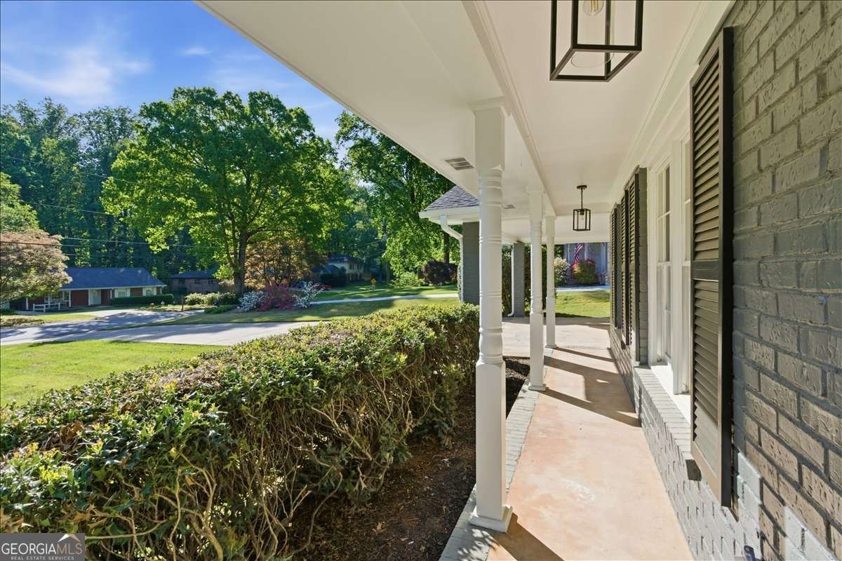 395 Ben Avenue Lilburn - Photo 8