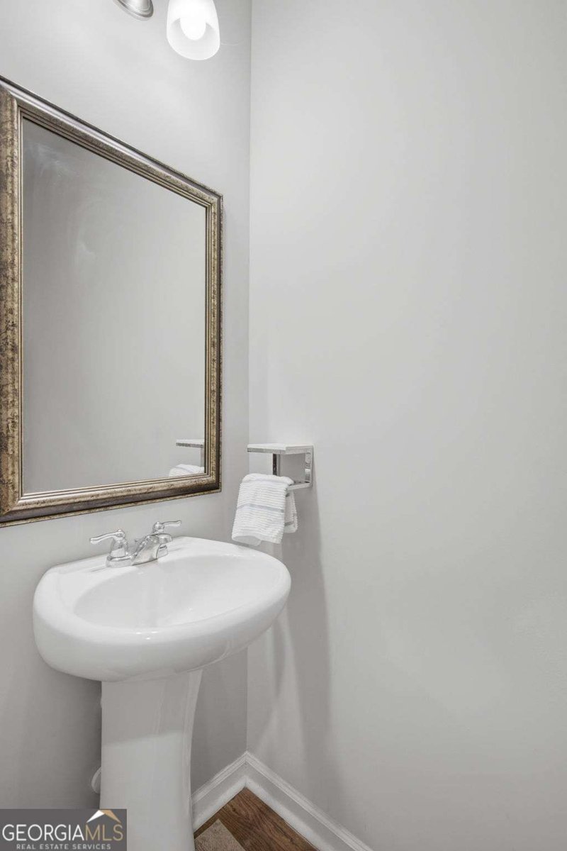 5887 Screech Owl Drive Flowery Branch - Photo 24