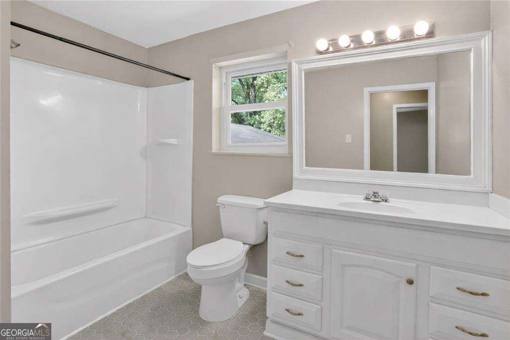 6107 Winview Drive Forest Park - Photo 20